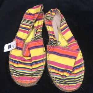Gap NWT sz 8 espadrilles